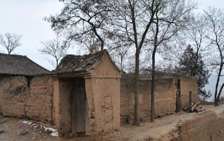 Bsports必一体育_
老人言： 两树夹一房, 家败人又亡, 这句俗语说的是什么意思(图4)