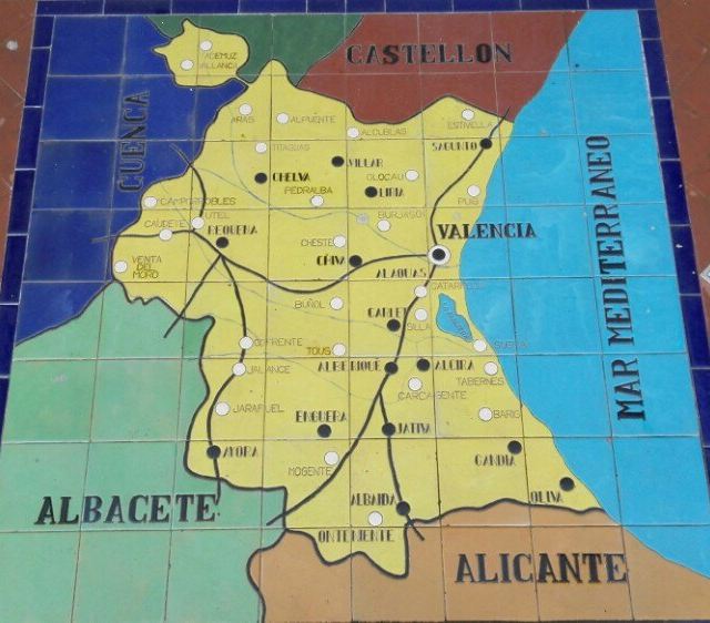 玩自媒体五年我的真实收入是几多?|Bsports必一体育(图2) b体育